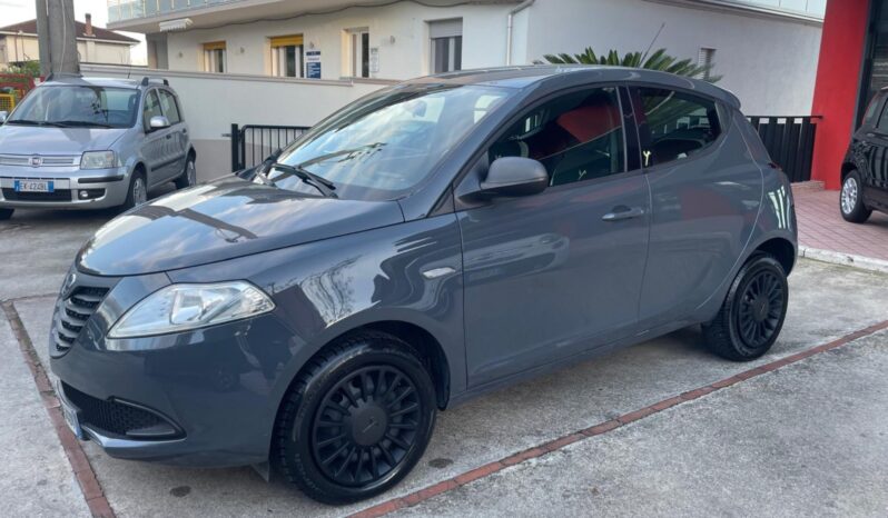 Lancia Ypsilon Ecochic pieno