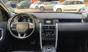 Land Rover Discovery Sport pieno